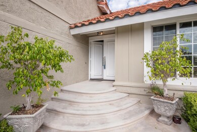 2277 Calle Riscoso, Thousand Oaks, CA 91362 - photo 3