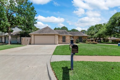 15515 Sungold Ct, Houston, TX 77095 - photo 3