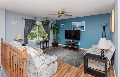 1105 Evans St, Des Moines, IA 50315 - photo 2