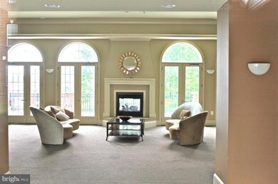 8010 Endzone Way, Hyattsville, MD 20785 - photo 7