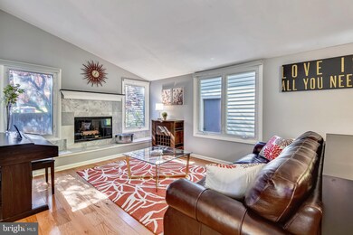 6111 Encounter Row, Columbia, MD 21045 - photo 2