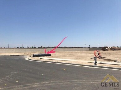 Lot 19 located in cul-de-sac