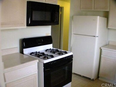 12843 Spring Valley Pkwy, Victorville, CA 92395 - photo 3