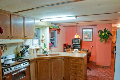 Kitchen 2
