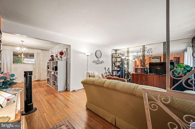 222 Ruscombe Ave, Glenside, PA 19038 - photo 4