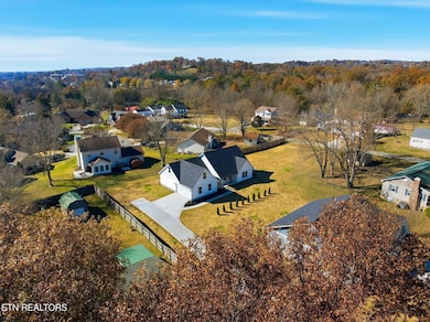 331 Granville Conner Rd, Powell, TN 37849 - photo 7