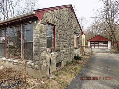 9003 Maple Rd, Louisville, KY 40229 - photo 2