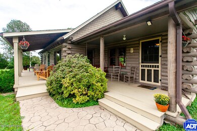 1330 Ballard Ct, La Grange, KY 40031 - photo 2