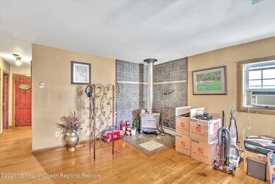 06-LIVING ROOM