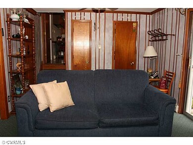Den/Family/Great Room