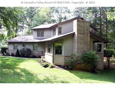 213 Cedar Dr, Scott Depot, WV 25560 - photo 2