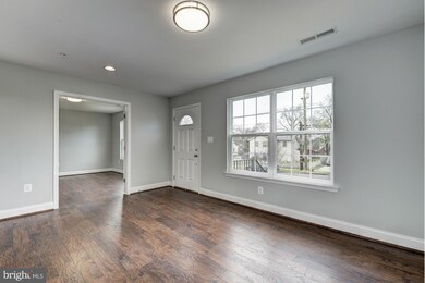 5225 56th Ave, Riverdale, MD 20737 - photo 7