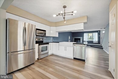 356 New Market Ct unit 356, Chesterbrook, PA 19087 - photo 5