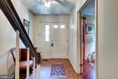 23 Chateau Cir unit F31, Chesterbrook, PA 19087 - photo 3