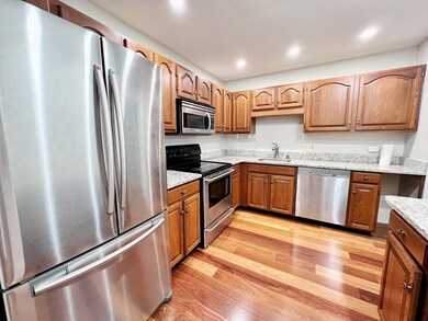 75 Page Rd unit 29, Bedford, MA 01730 - photo 5