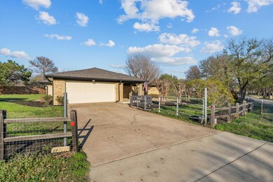 1203 Oakhurst Dr, Southlake, TX 76092 - photo 2