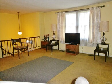 878 Deerfield Dr, North Tonawanda, NY 14120 - photo 5