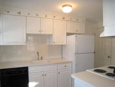 42 Emerson Gardens, Lexington, MA 02420 - photo 3