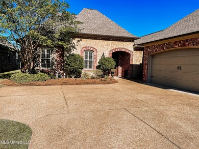 112 Martinique Dr, Madison, MS 39110 - photo 2