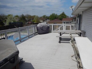 9504 Buchanan St, Crown Point, IN 46307 - photo 3