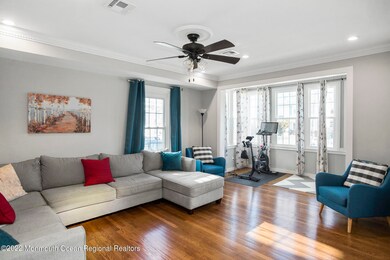 _RMJ6047 family room