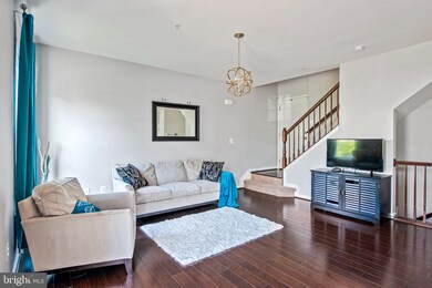 42253 Canary Grass Square, Aldie, VA 20105 - photo 2