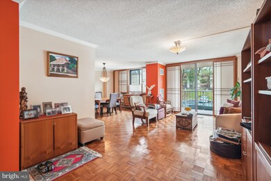 Westlake Towers unit 103, Bethesda, MD 20817 - photo 6