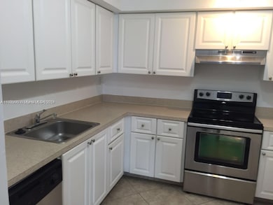 721 N Pine Island Rd unit 416, Plantation, FL 33324 - photo 2