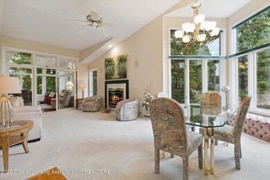 Living Room / Dining Area