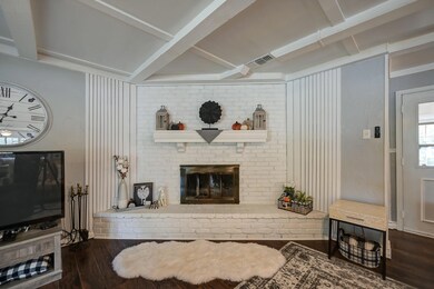 2900 Bedfordshire, Bedford, TX 76021 - photo 4