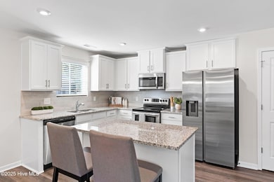 1316 N Fisher King Dr SE, Bolivia, NC 28422 - photo 5