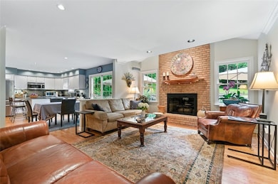 101 The Oaks, Pittsburgh, PA 15215 - photo 6