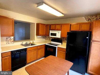 7457 Courtland Cir, Manassas, VA 20111 - photo 6