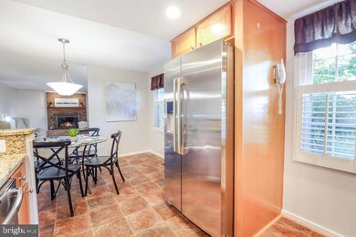 15923 Fairway Dr, Dumfries, VA 22025 - photo 5