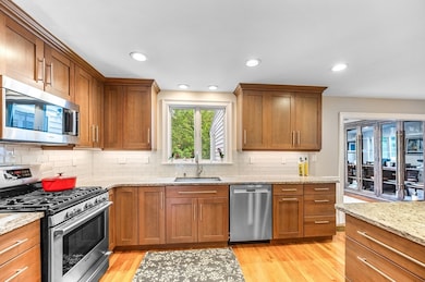 36 Cannon St, Newton Highlands, MA 02461 - photo 7