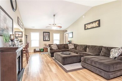 1709 Riverstone Dr, Lincolnton, NC 28092 - photo 6