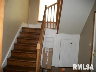 324 N Mclean St, Lincoln, IL 62656 - photo 4