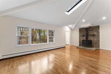 54-58 de Liso Ln unit 54, Mahopac, NY 10541 - photo 5