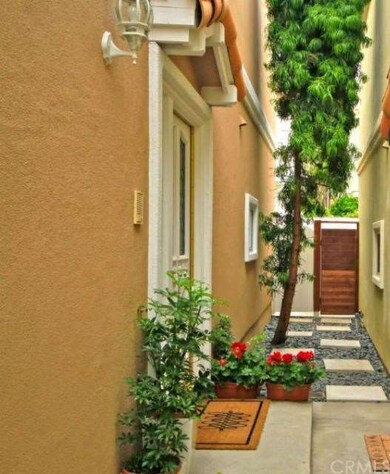 Inviting entryway...