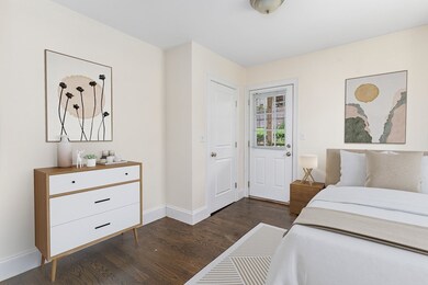 4 Walk Hill St unit 1, Boston, MA 02130 - photo 4