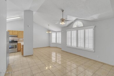 14300 Sebastian Ln, Horizon City, TX 79928 - photo 4