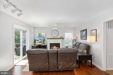 708 Crystal Ln, Strasburg, VA 22657 - photo 7