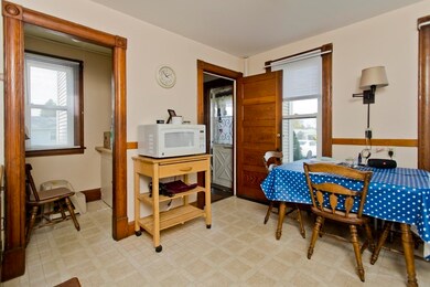 60 Saratoga Ave, Chicopee, MA 01013 - photo 3