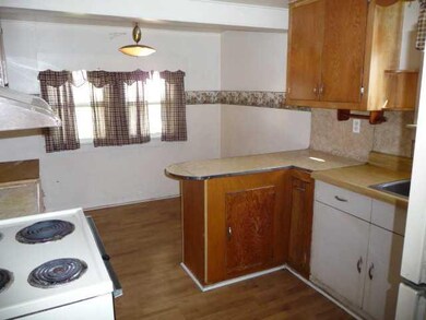 252 Witmer Rd, North Tonawanda, NY 14120 - photo 5