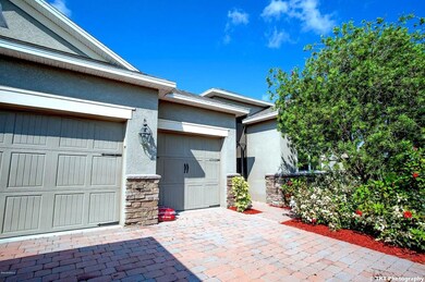GREAT 3 CAR GARAGE