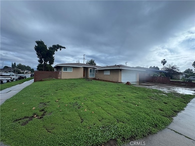 9256 Swinton Ave, North Hills, CA 91343 - photo 2