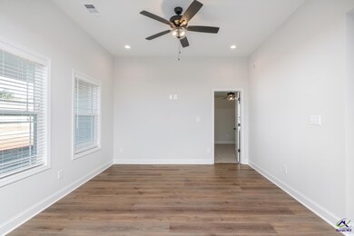 176 Red Tail Cir, Powersville, GA 31008 - photo 4