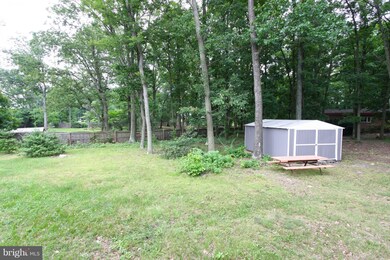 7423 Hawkins Dr, Hanover, MD 21076 - photo 6