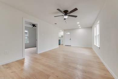 3414 Vilbig Rd, Dallas, TX 75212 - photo 5