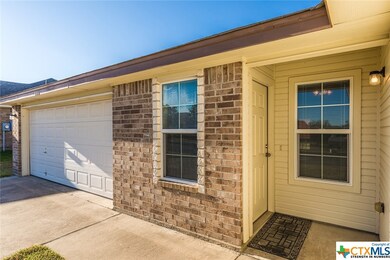 405 Blayton St, Troy, TX 76579 - photo 4